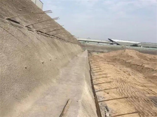 康巴什河道边坡加固